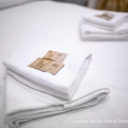 La Dolce - Luxury Stylish Flats In Trastevere 70-90sqm Appartamento