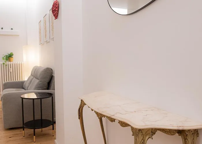 La Dolce - Luxury Stylish Flats In Trastevere 70-90sqm Apartament *