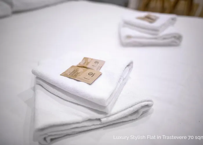 La Dolce - Luxury Stylish Flats In Trastevere 70-90sqm Apartament