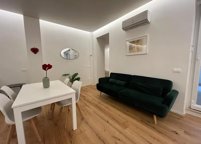 Apartament La Dolce - Luxury Stylish Flats In Trastevere 70-90sqm *